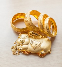 Popular Chinese style gold ornaments Popular Chinese style gold ornaments
